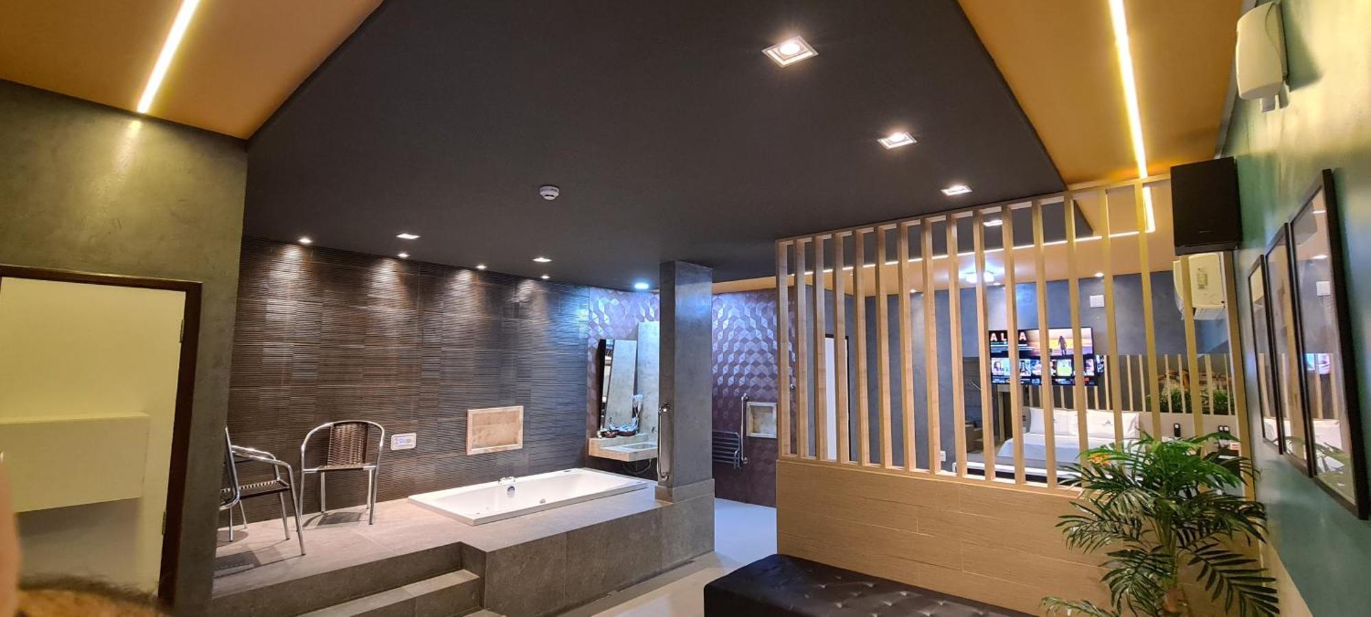 Amaretto Motel - Adults Only Arcoverde Luaran gambar