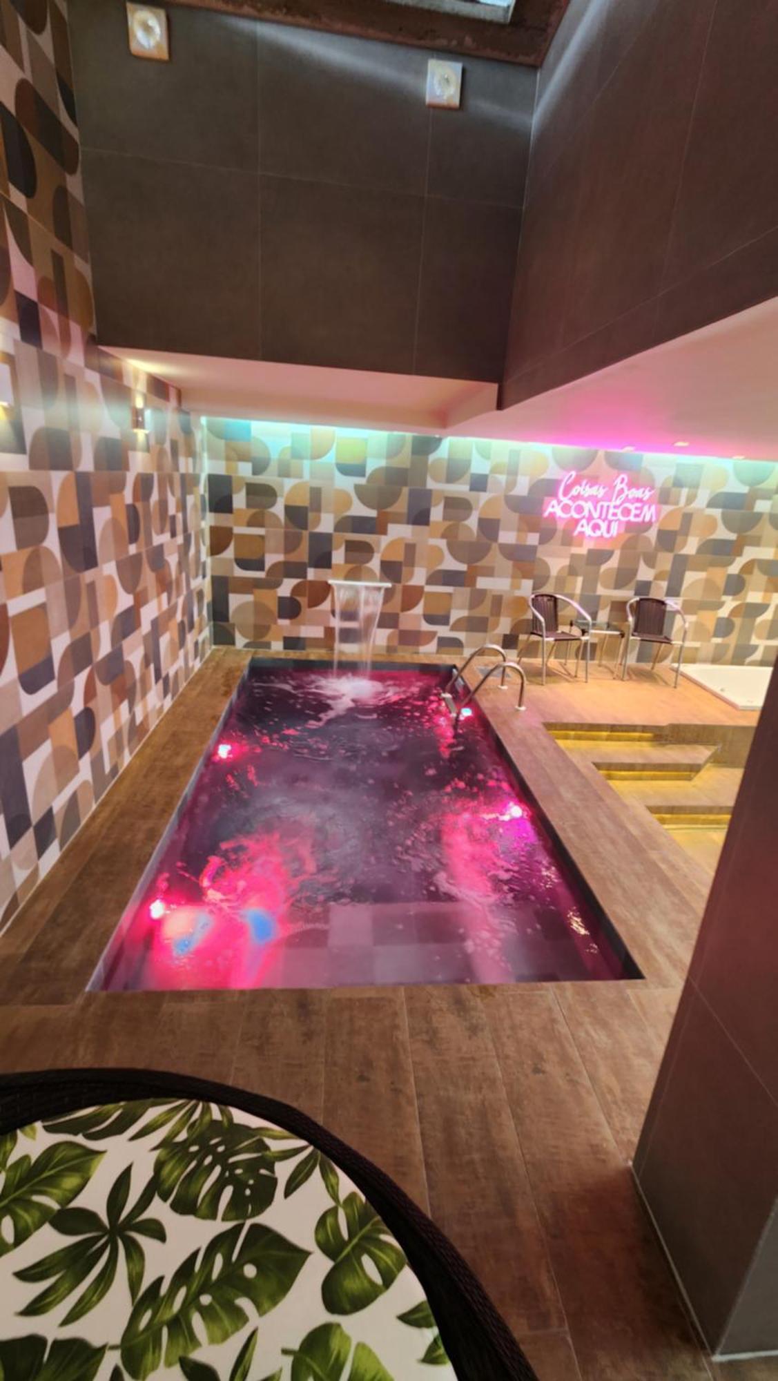 Amaretto Motel - Adults Only Arcoverde Luaran gambar