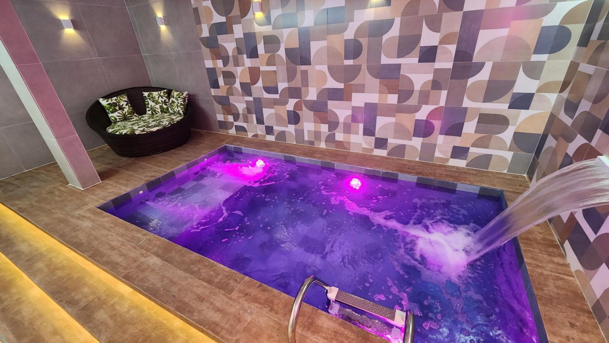 Amaretto Motel - Adults Only Arcoverde Luaran gambar